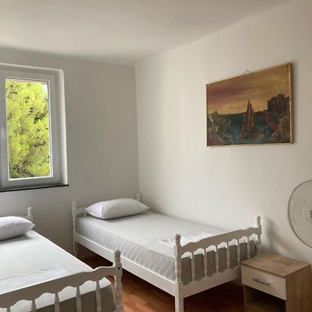 Apartman Jelena 莫斯塔尔 外观 照片